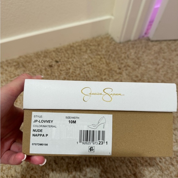 Jessica Simpson nude pumps size 10 - Picture 3 of 6